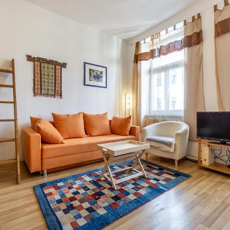 Apartment 5 Stops Away From City-Centre Wien Eksteriør billede